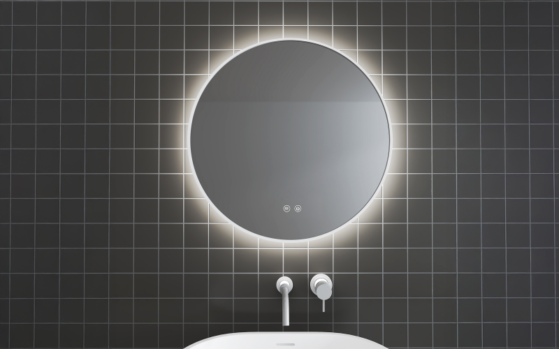 1855-80W Oglinda pentru baie cu iluminare LED, 80/80 сm  1